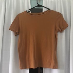 Tan American eagle tee-shirt